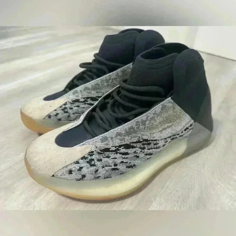 Adidas Yeezy Quantum Sea Teal GY7926 Basketball Shoes Size 9 1/2‎